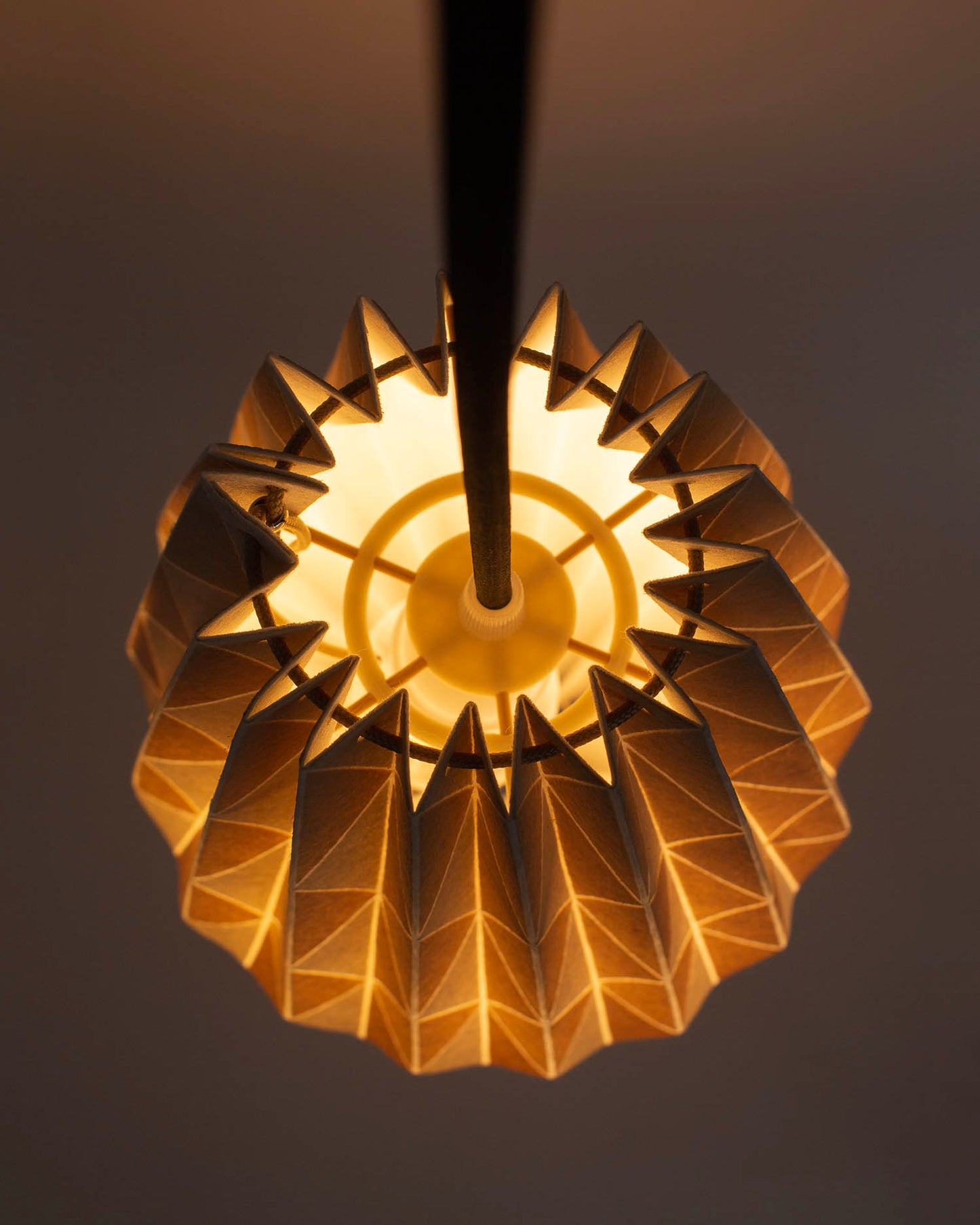 Origami Fold Lamp 02 –Slim Diamond / M