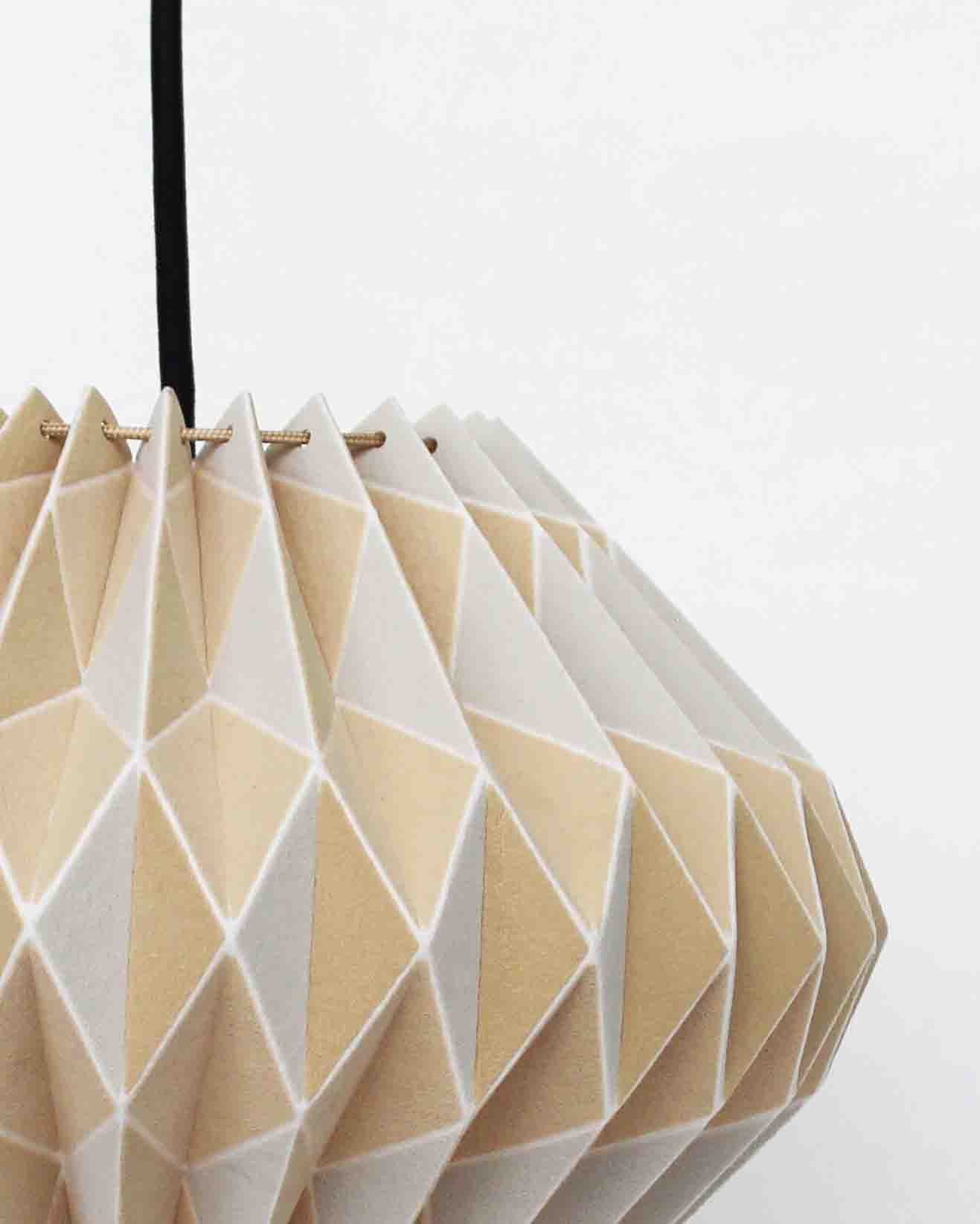 Origami Fold Lamp 06 – Wide Diamond / M