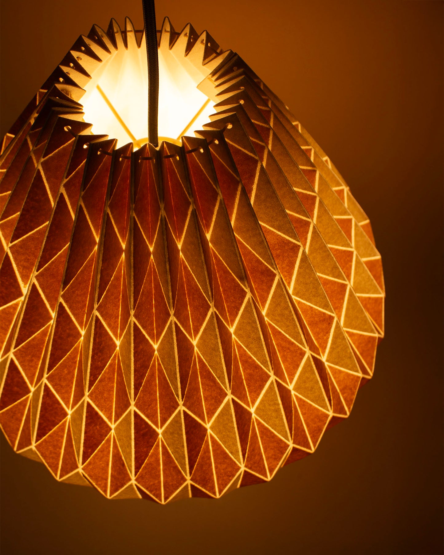 Origami Fold Lamp 01 – Diamond / L