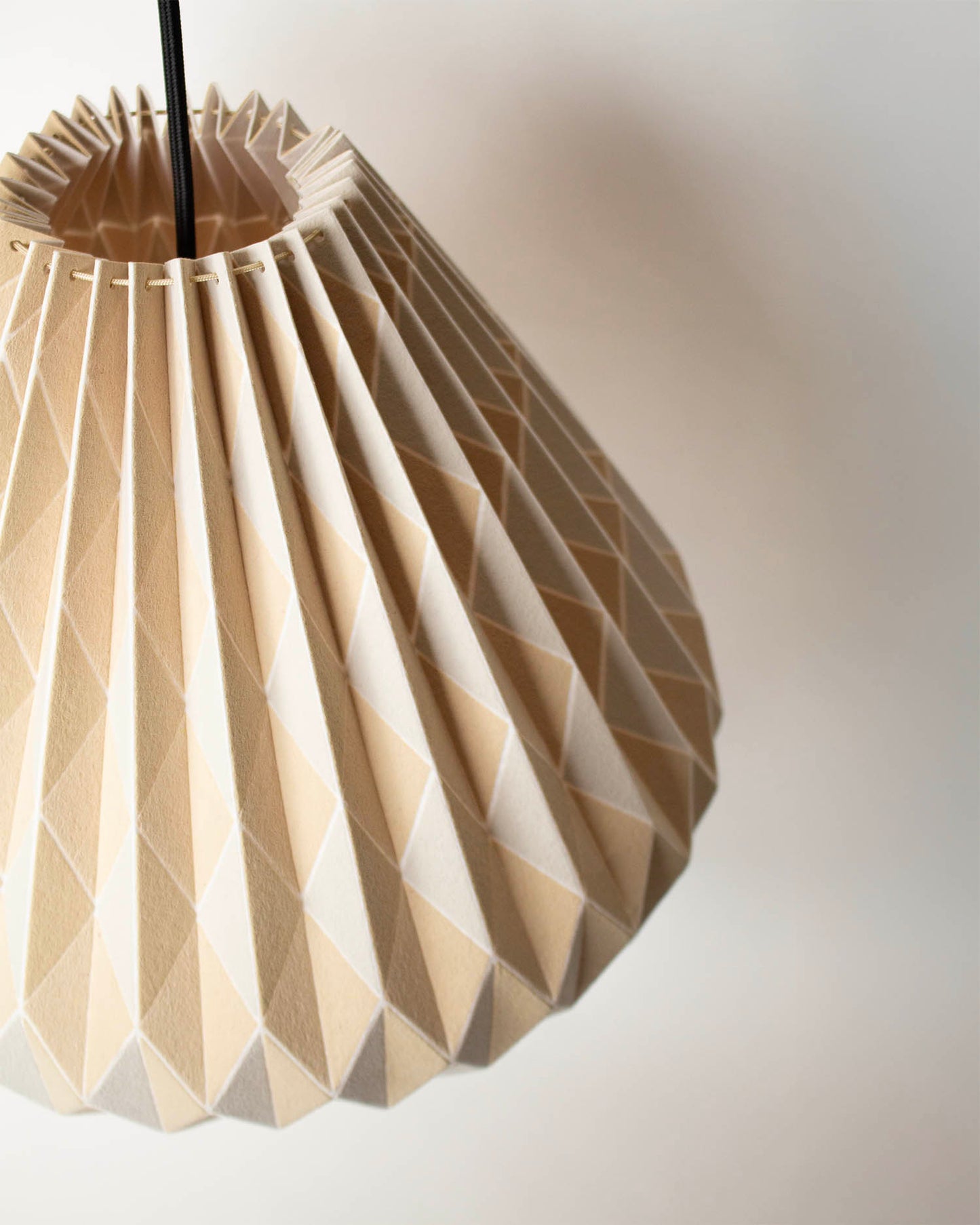 Origami Fold Lamp 01 – Diamond / L